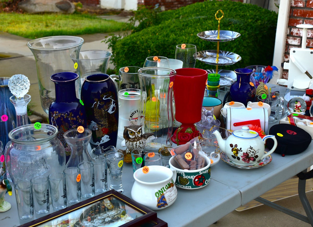 10 Tips for a Money-Making, Hassle-Free Yard Sale