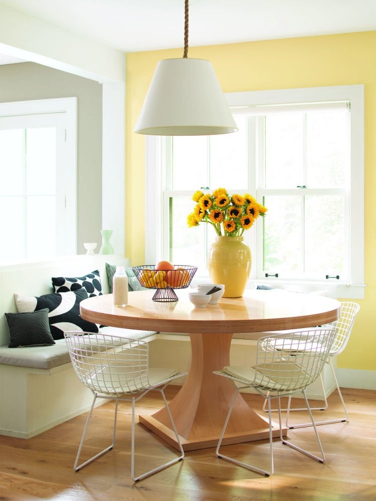 The Best Trim Colors for the Home, Inside and Out