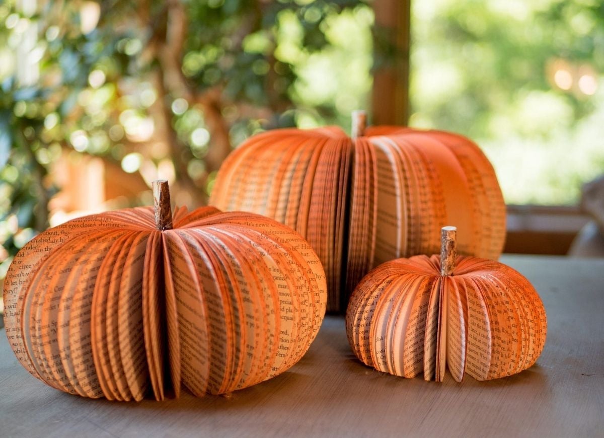 9 Ways to Decorate with Pumpkins, Indoors and Out