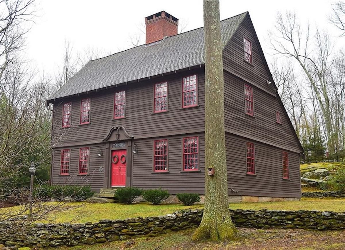 15 Saltbox Houses Worth Their Salt