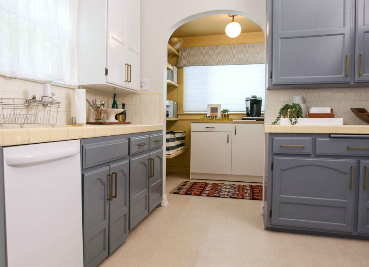 The 14 Freshest Kitchen Cabinet Colors