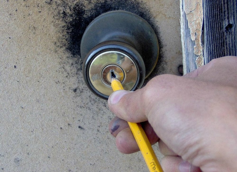 21 Brilliant Hacks for Everyday Home Repairs