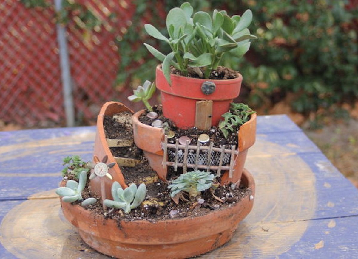 16 Insanely Clever Ways to Reuse Household Junk