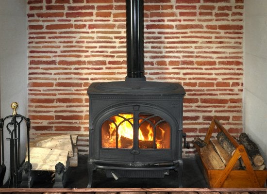 9 Reasons to Bring Back the Wood Stove