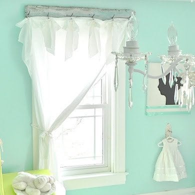 13 décorations de fenêtre DIY pour embellir votre espace