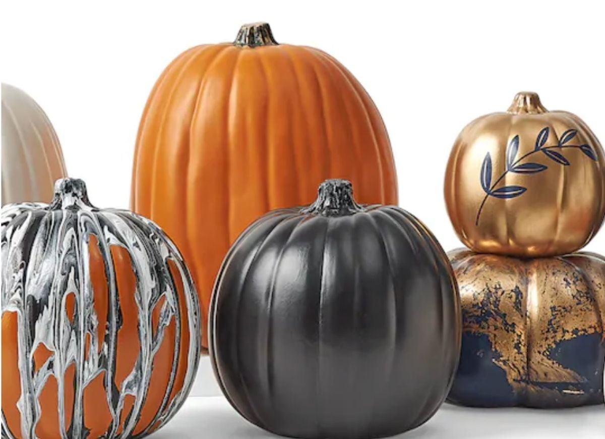 9 Ways to Decorate with Pumpkins, Indoors and Out