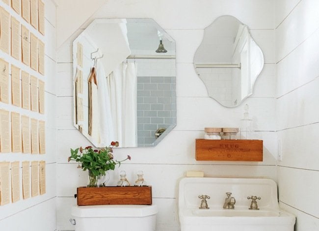 14 Ways to Stop Hating Your Small Bathroom