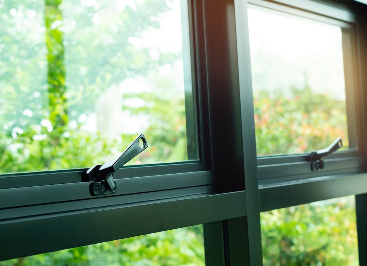 13 Free Ways to Keep Thieves Away From Your Home