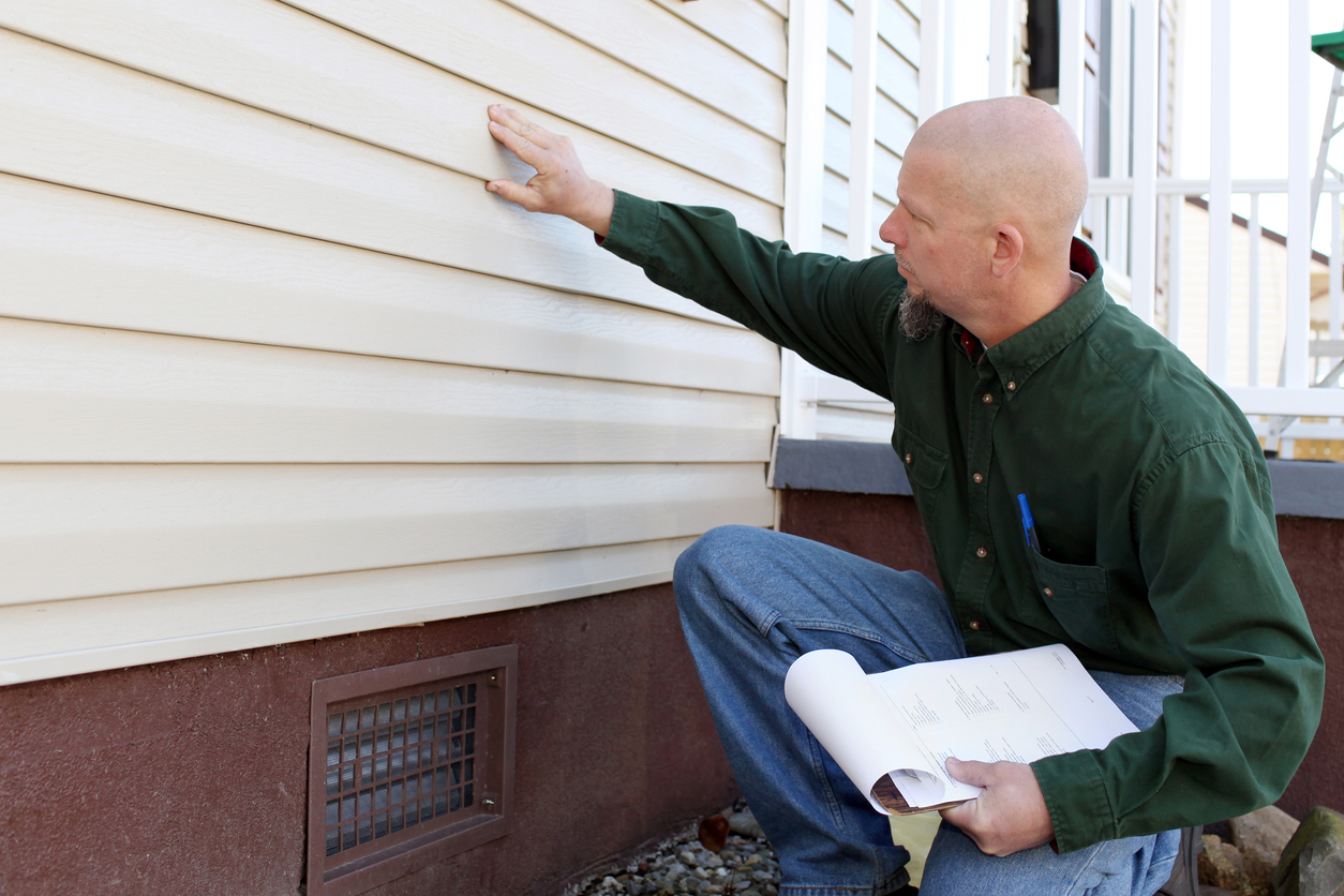 When To Replace Siding