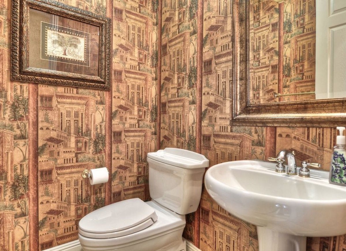 12 Photos That Prove Wallpaper Still Wows