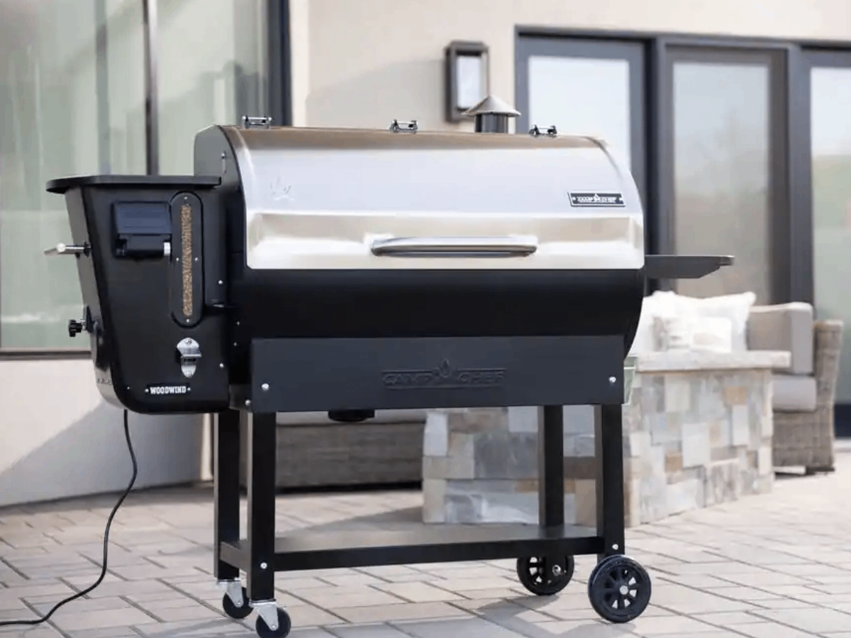 The 12 Best Labor Day Grill Sales 2022 on Weber, Traeger, and More