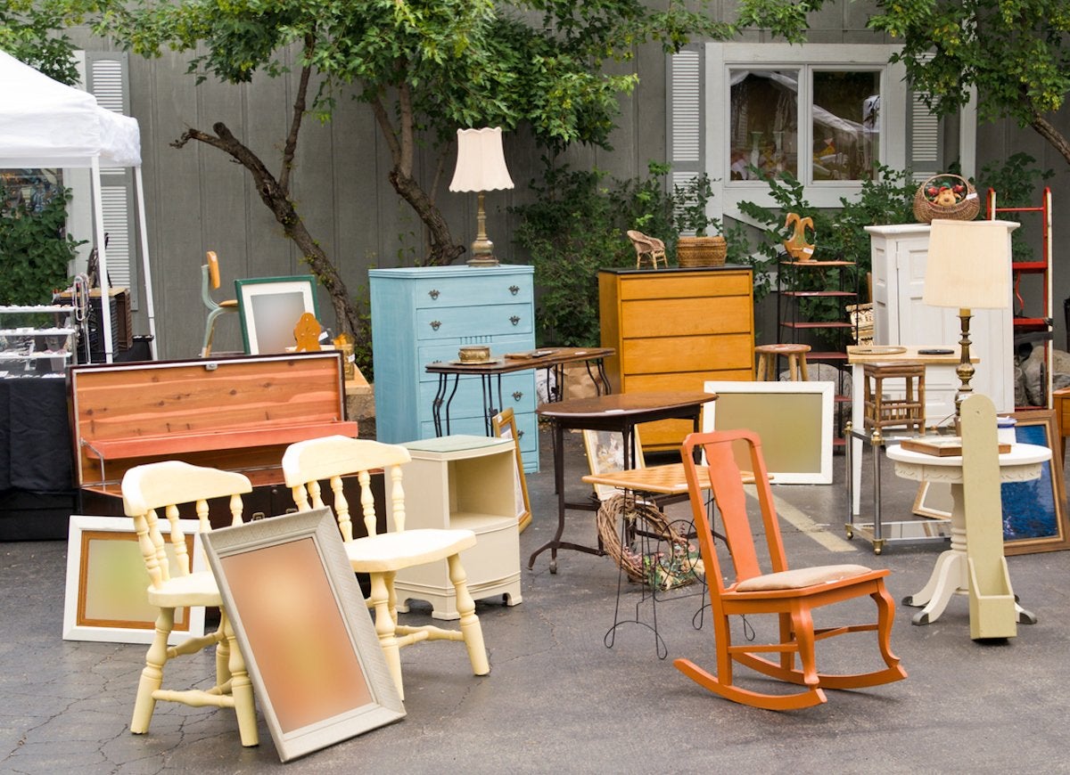 The Biggest Mistakes Most People Make at Garage Sales