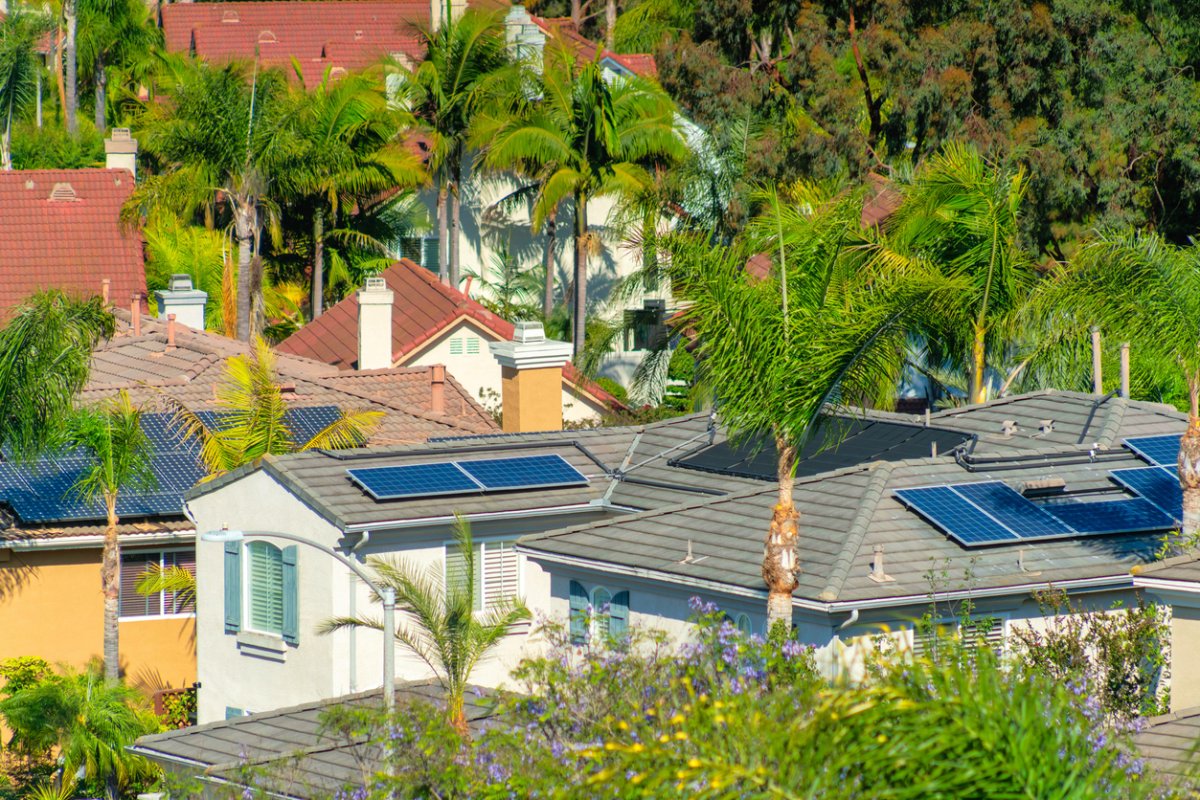 are solar panels worth it in florida