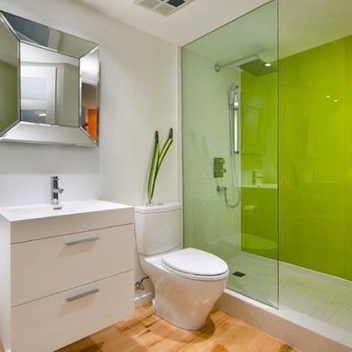 Tiny Bath? 8 Space-Smart Color Choices