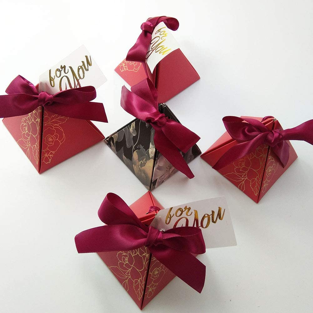 22 Unique Gift Wrapping Ideas for the Holidays