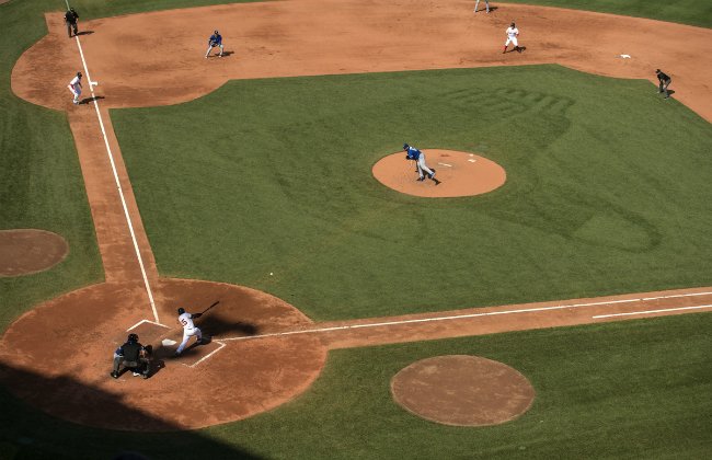 Comment rendre l'herbe verte - Fenway Park le jour du match