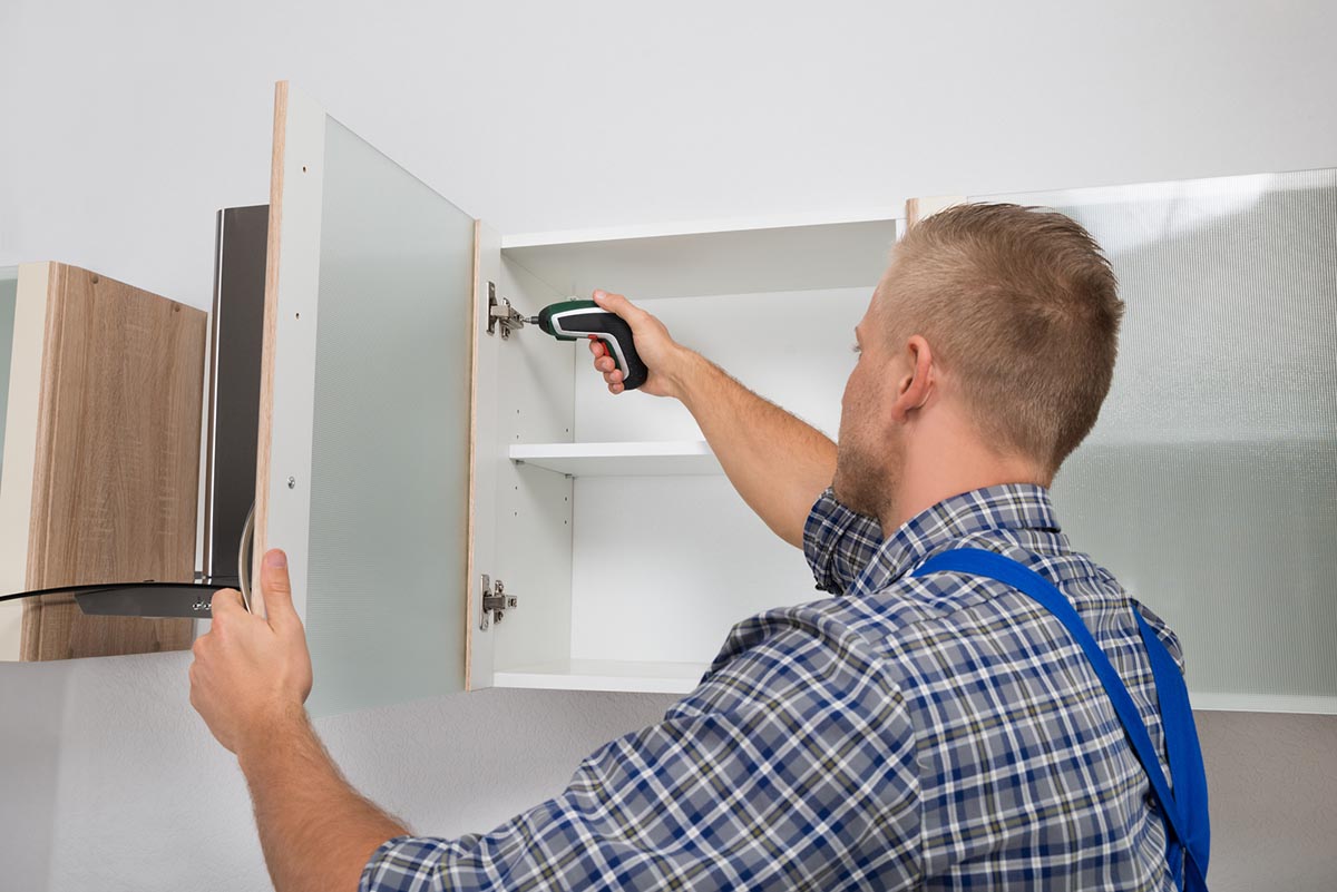 DIY Cabinet Refacing: General Steps