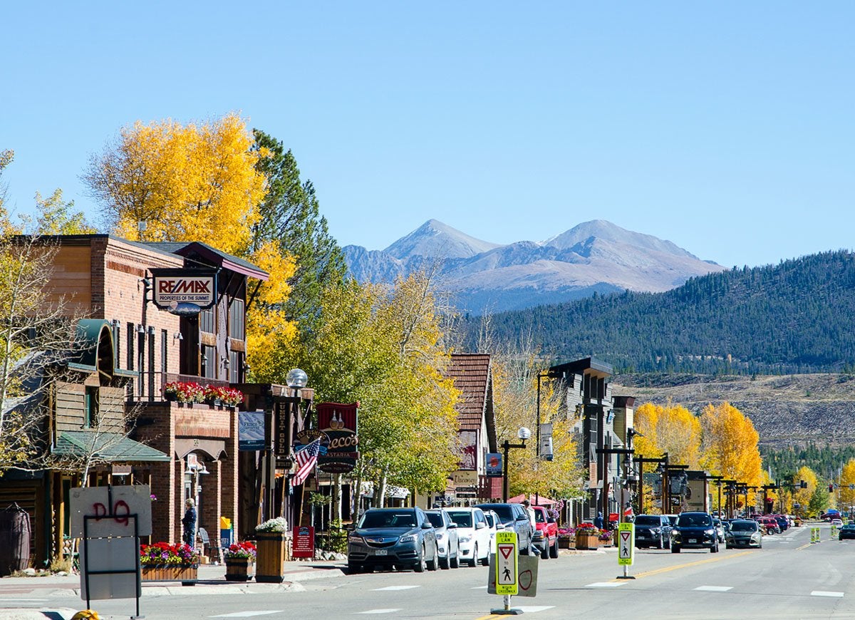 20 Must-Visit Mountain Towns Across America