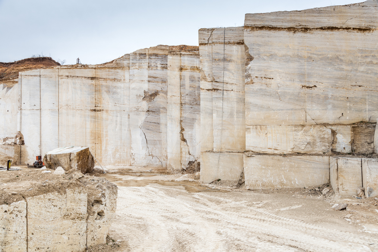 Travertine tile