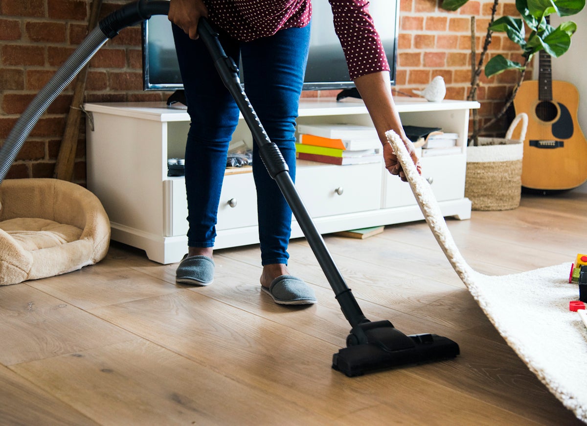 15 Cleaning Tasks to Tackle Every Fall