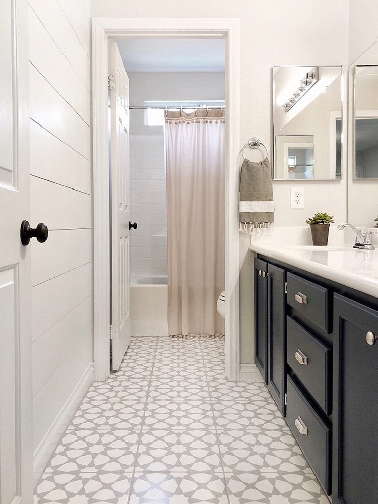 10 Bathroom Improvements That Only Took Paint