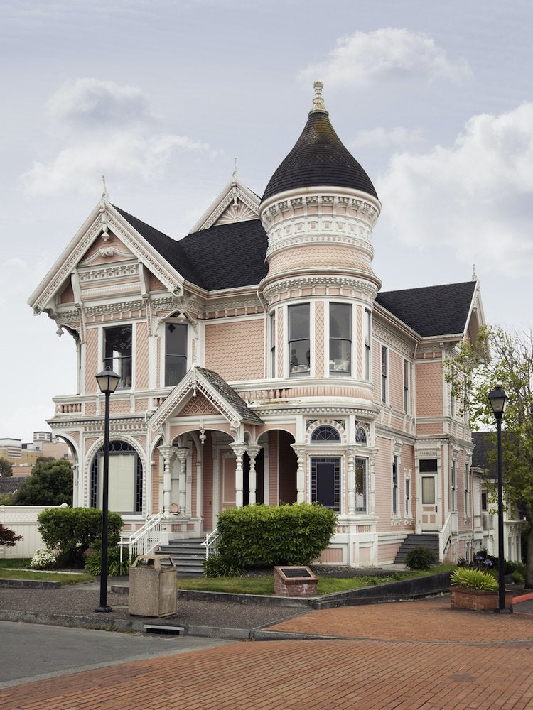 16 American Towns Every Old-House Lover Needs to See