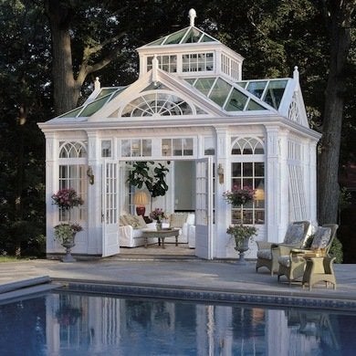 9 Incredibly Cool Pool Houses