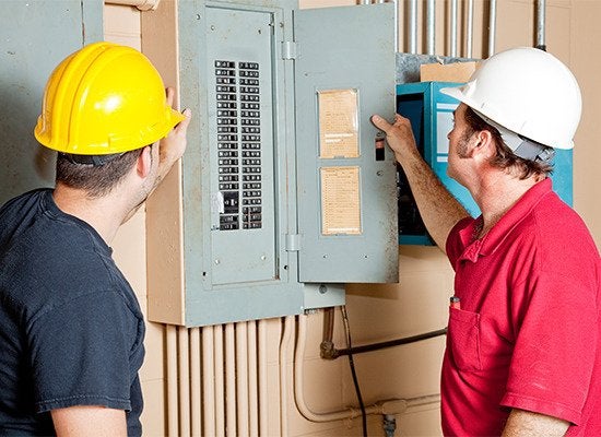 8 Warning Signs of Dangerously Outdated Electrical Wiring