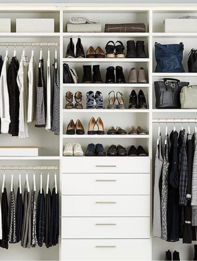 20 Beautiful Walk-In Closet Ideas for Organization