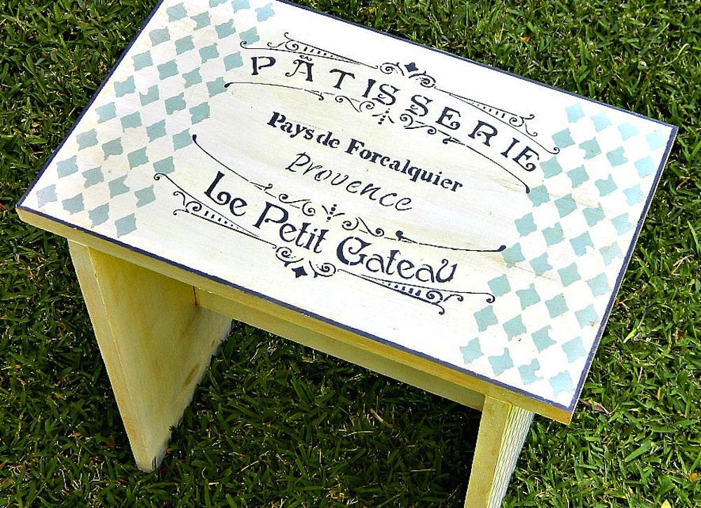 20 Insanely Easy Ways to Build Your Own Furniture