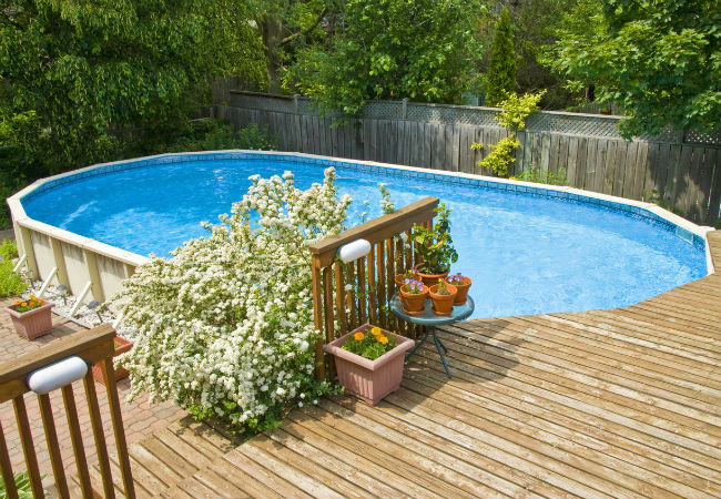 6 Types of Pool Decking + How to Design With Them