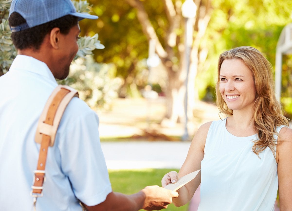 14 Things Your Mail Carrier Wishes You Knew