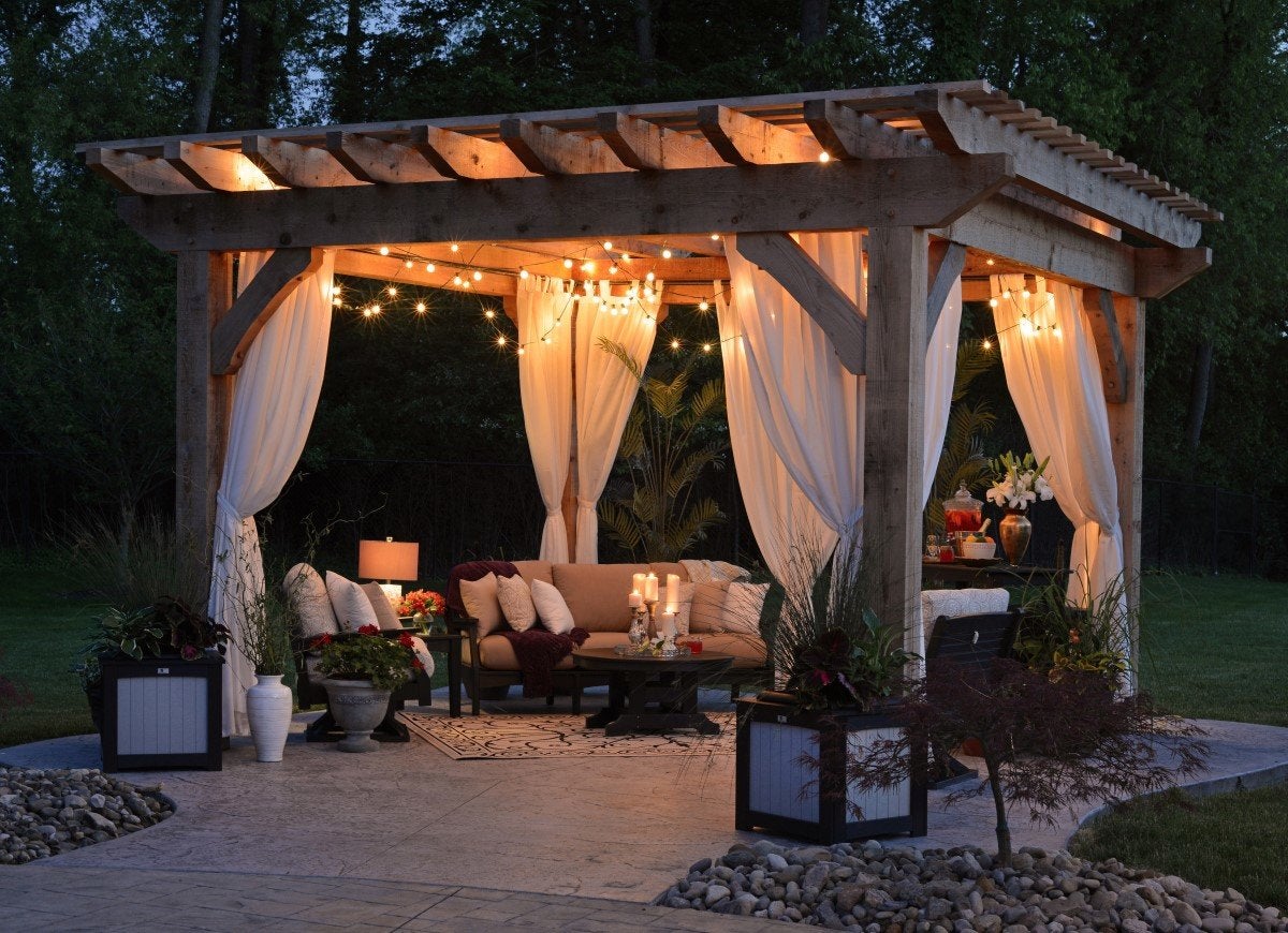 13 Beautiful Ways to Style a Backyard Pergola