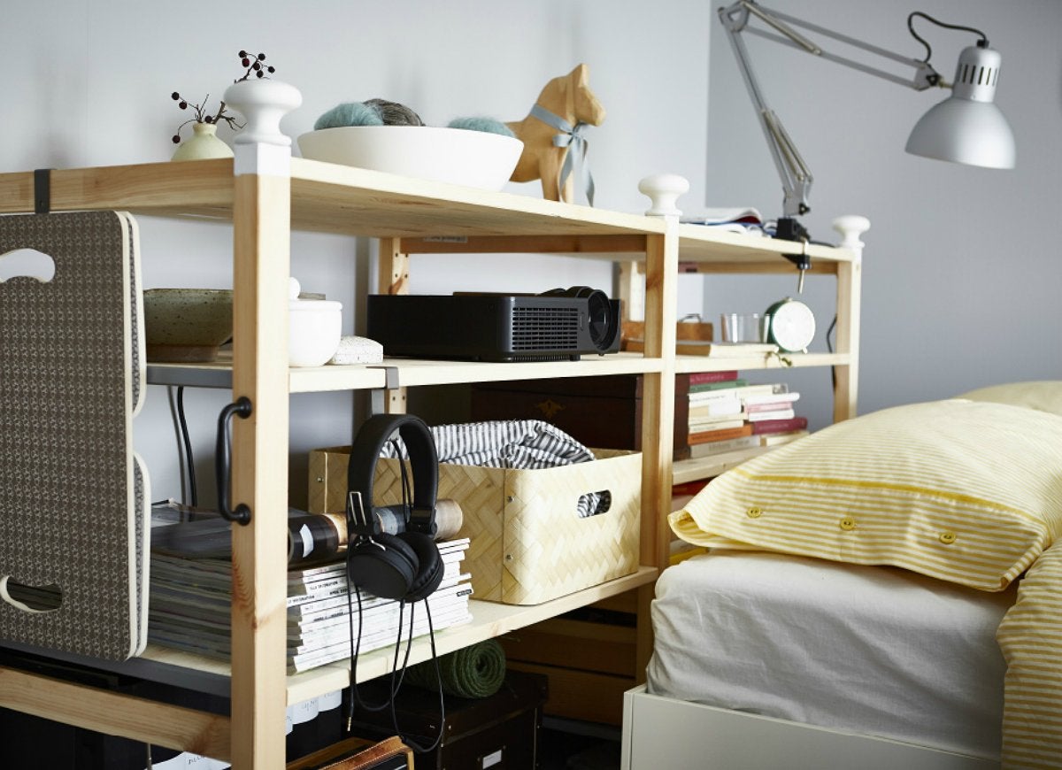 17 Home Lessons We’ve Learned from Dorm Rooms