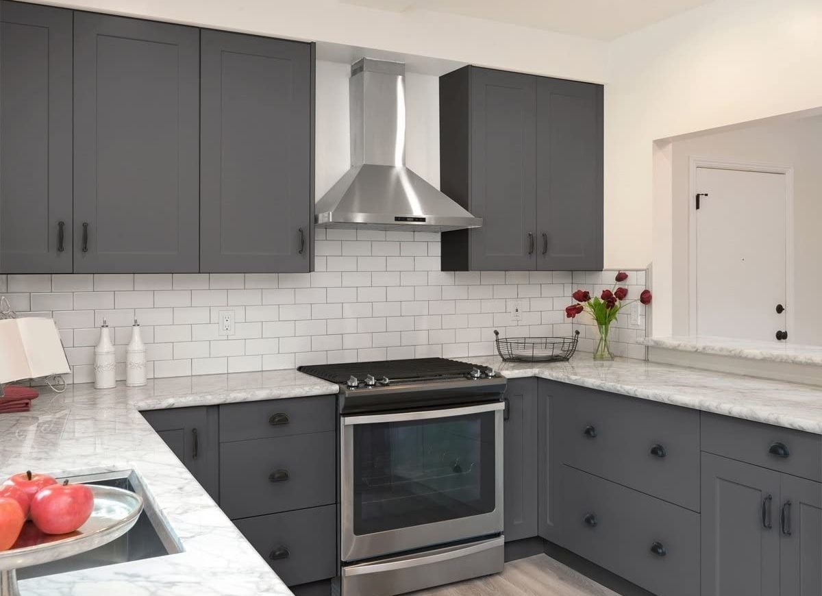 These Kitchen Cabinets Prove Gray is Still a Go-To Neutral