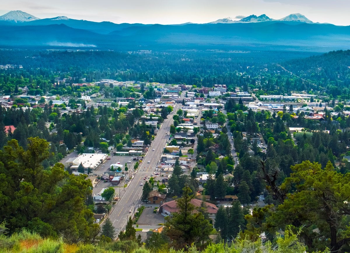 20 Must-Visit Mountain Towns Across America