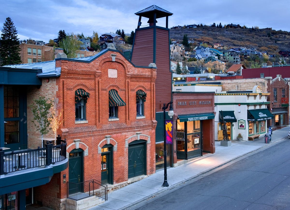 20 Must-Visit Mountain Towns Across America