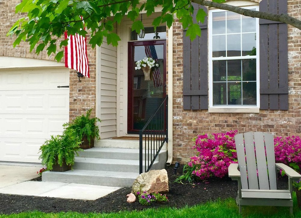 14 Insanely Easy Curb Appeal Projects You Can Do in a Day