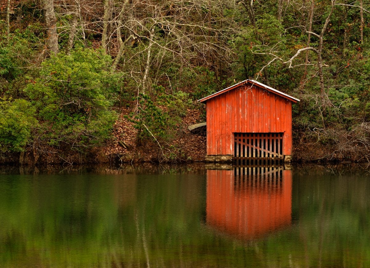 50 Tiny Towns That Attract Hordes of Tourists Every Year