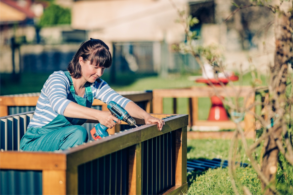 best wood for raised garden beds