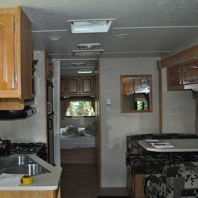 Before and After: 9 Totally Amazing Mobile Home Makeovers