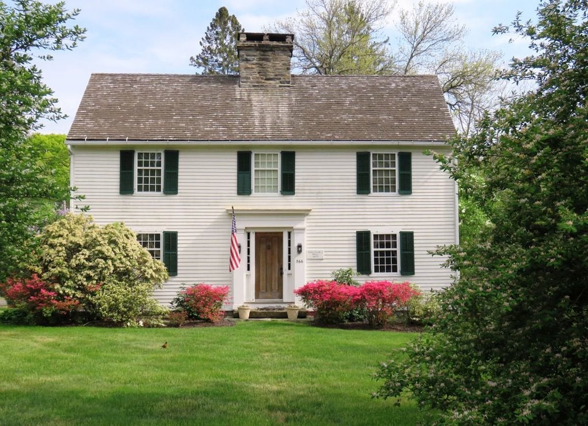 15 Saltbox Houses Worth Their Salt