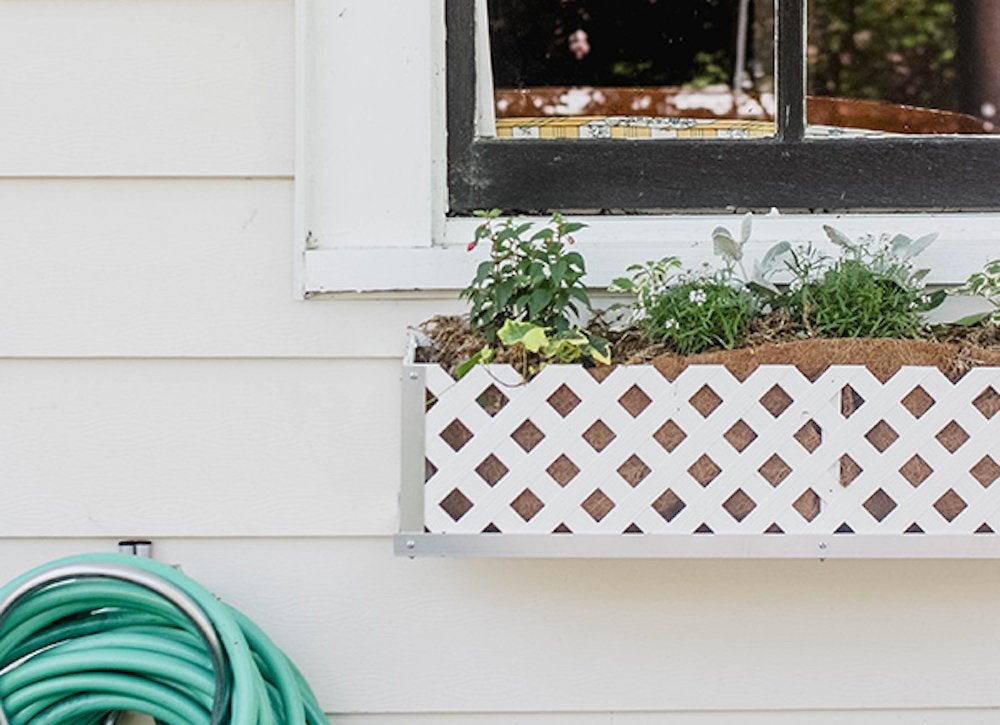 14 Insanely Easy Curb Appeal Projects You Can Do in a Day