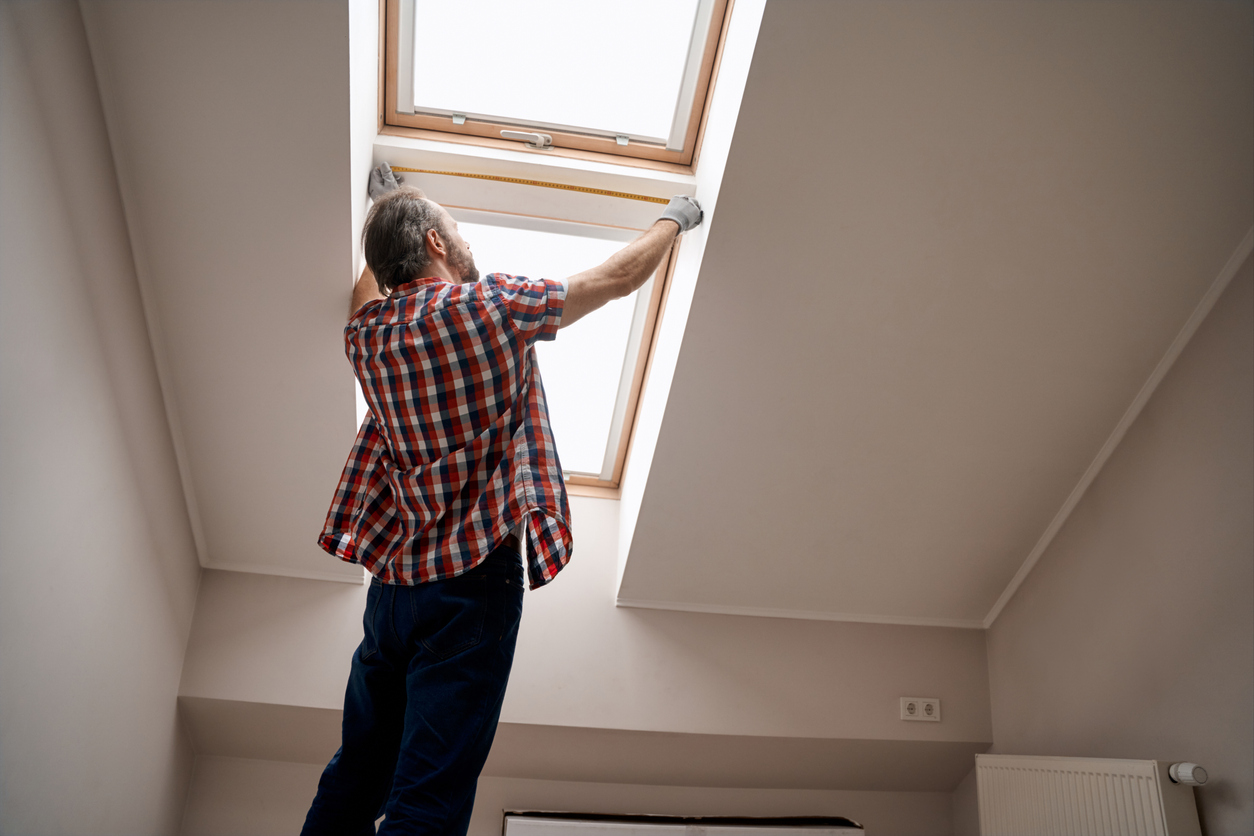 who installs skylights