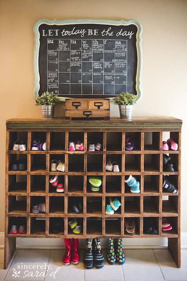 Entryway Calendar