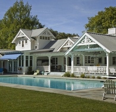 9 Incredibly Cool Pool Houses