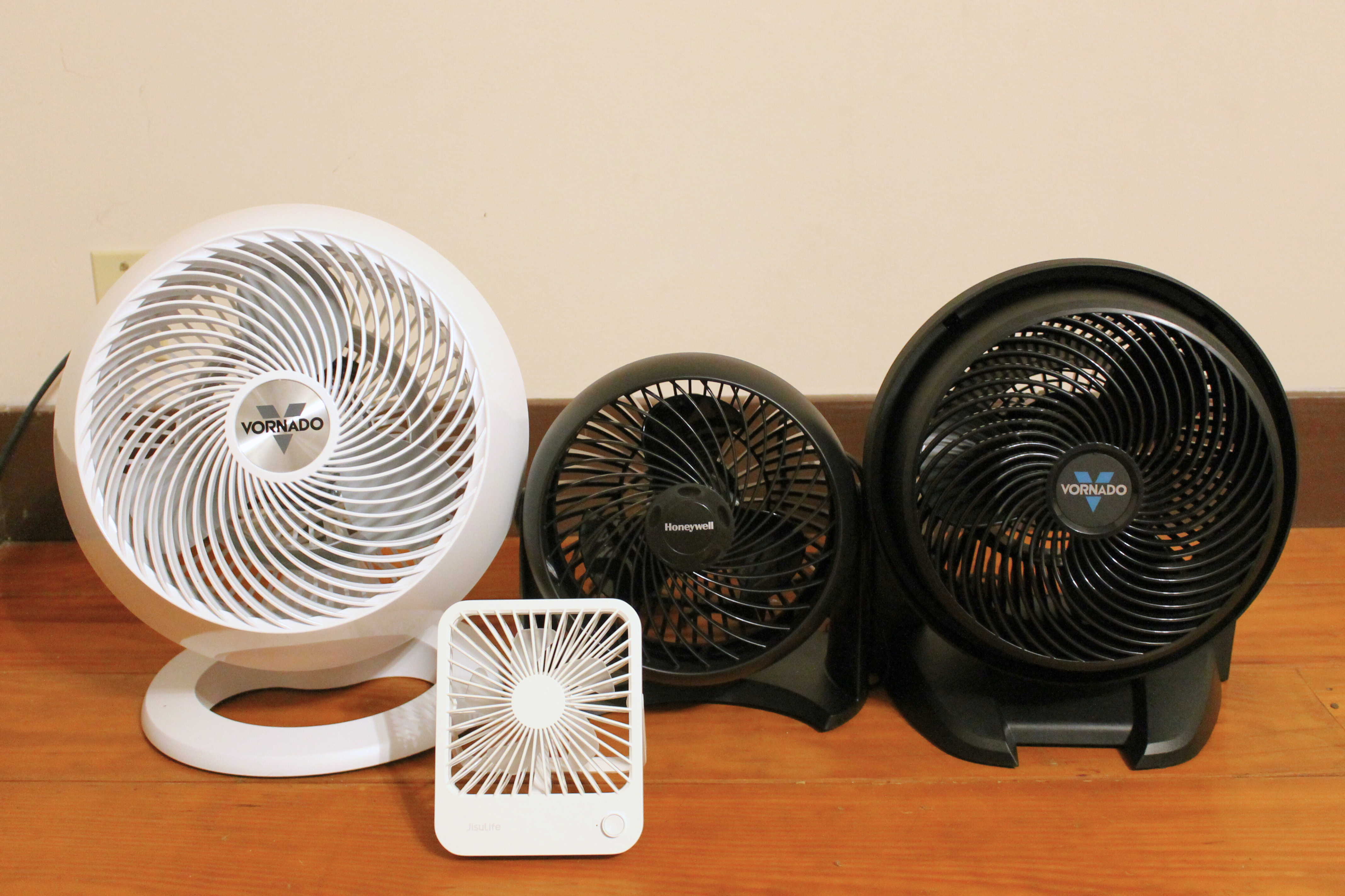 Testing the best fans, including Vornado, Honeywell, and JisuLife models