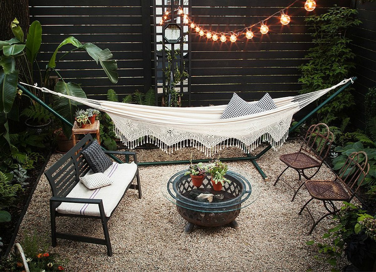 20 Tiny Backyards We Love