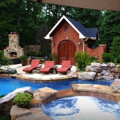 9 Incredibly Cool Pool Houses