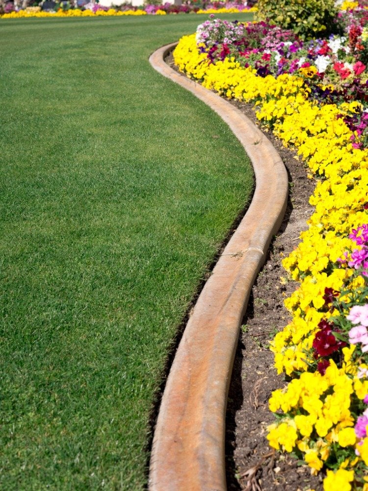 A Dozen Curb Appeal Tricks That Don’t Cost Any Money